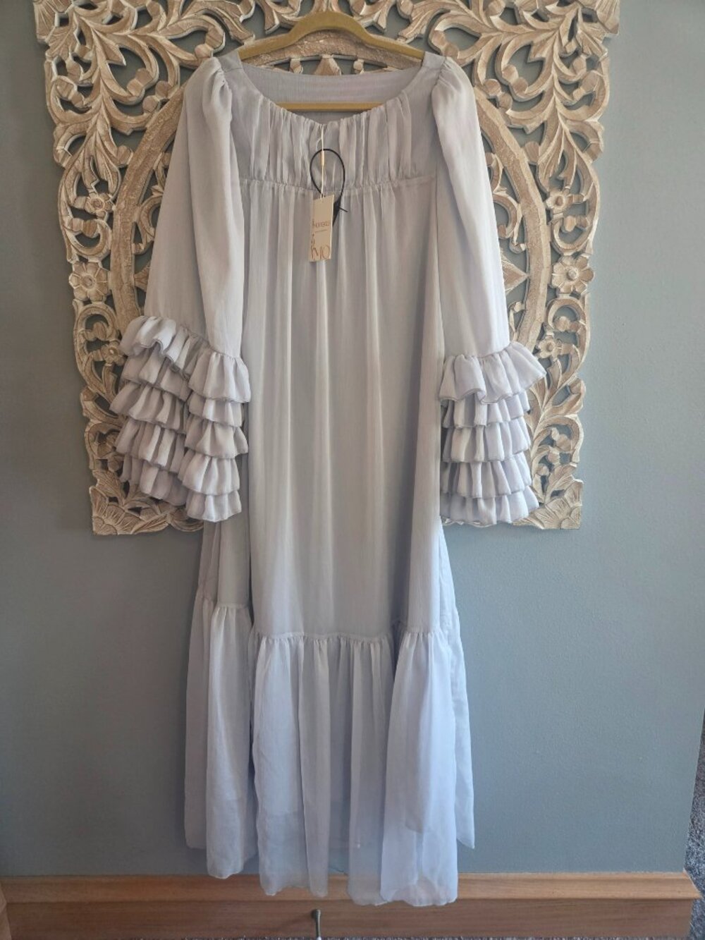 Modesees Elegant Grey Blue Maxi Chiffon Long Sleeve Dress Size Large NWT's